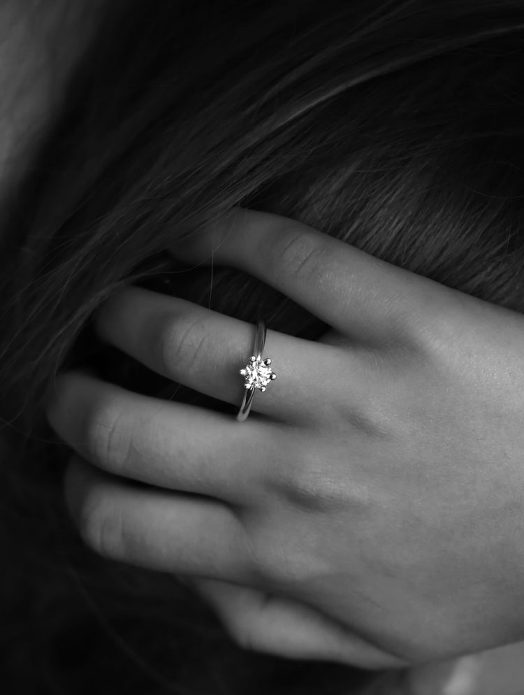 Julie 0.5 ct diamond, Solitaire ring Wedding / Engagement ring