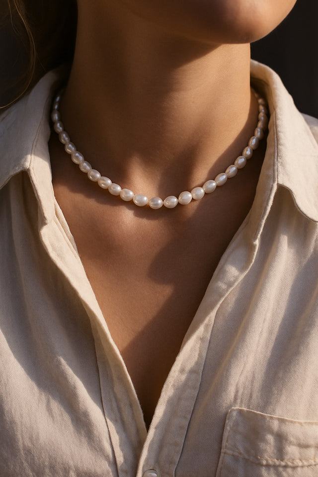 Pearl necklace, Baroque pearls, medium