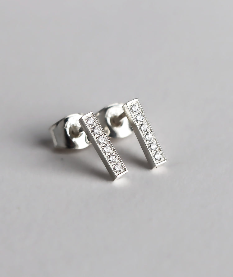 Diamond earrings, bars