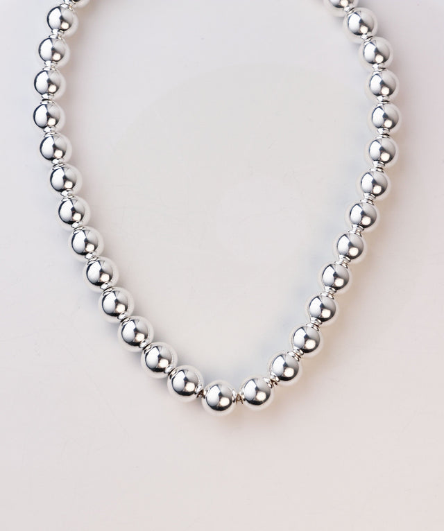 SILVERHALSBAND