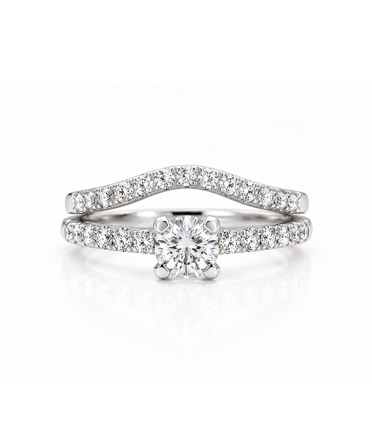 Ring set i Art Deco design. Vigselring och förlovningsring i silver med diamanter. 