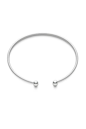 Stelt armband i silver med kulor. 