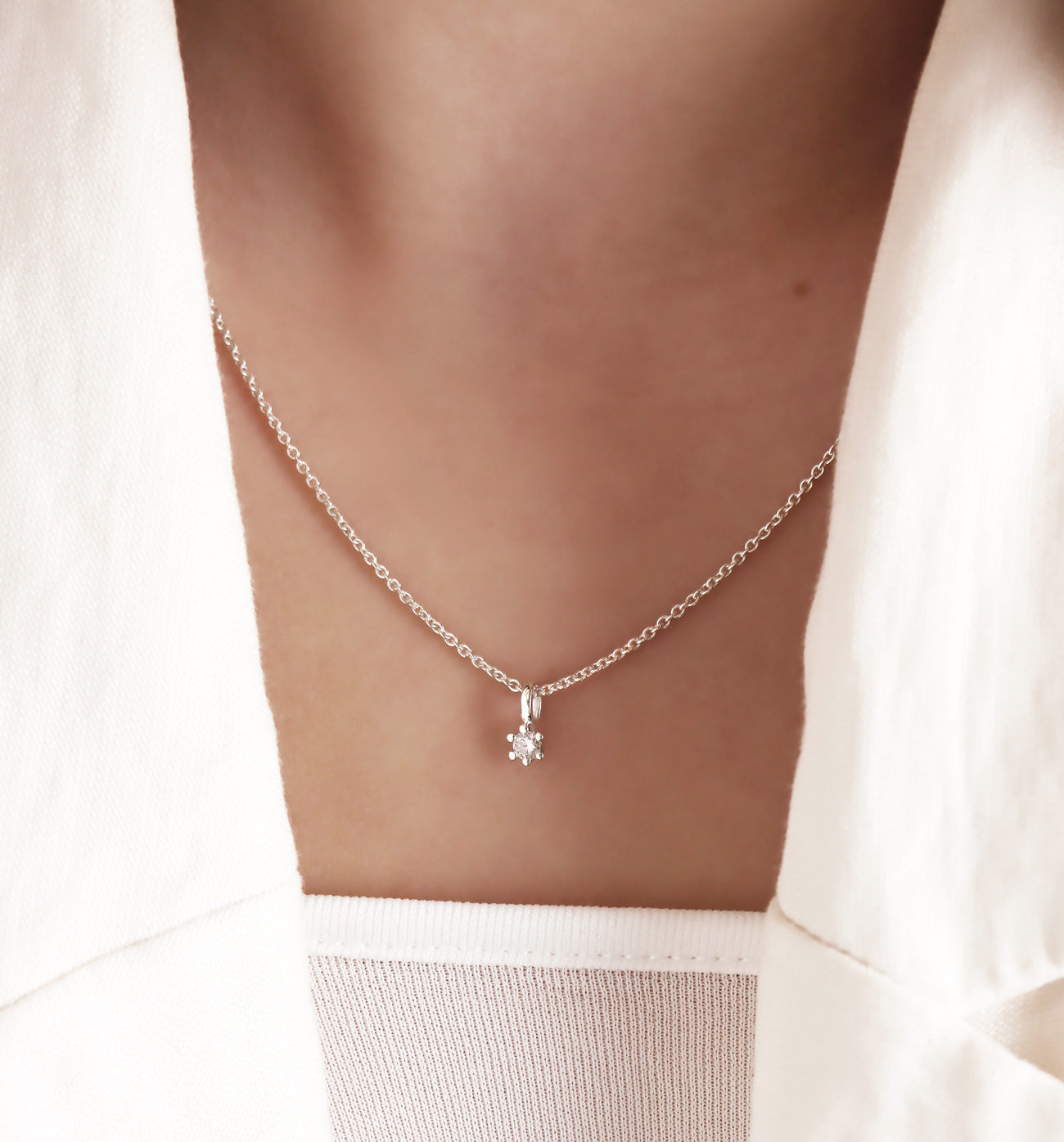 Julie Diamond Necklace | Silver Necklace | 0.10 ct Diamond – Mila