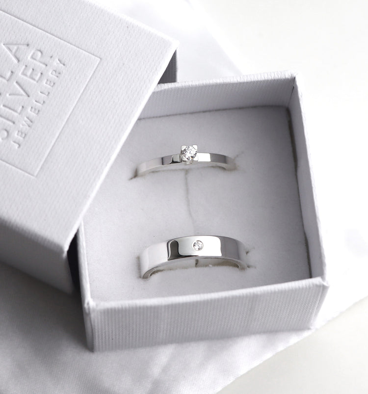 Wedding / Engagement Rings Couple | Monet 0.10 ct + Plain Diamond Ring
