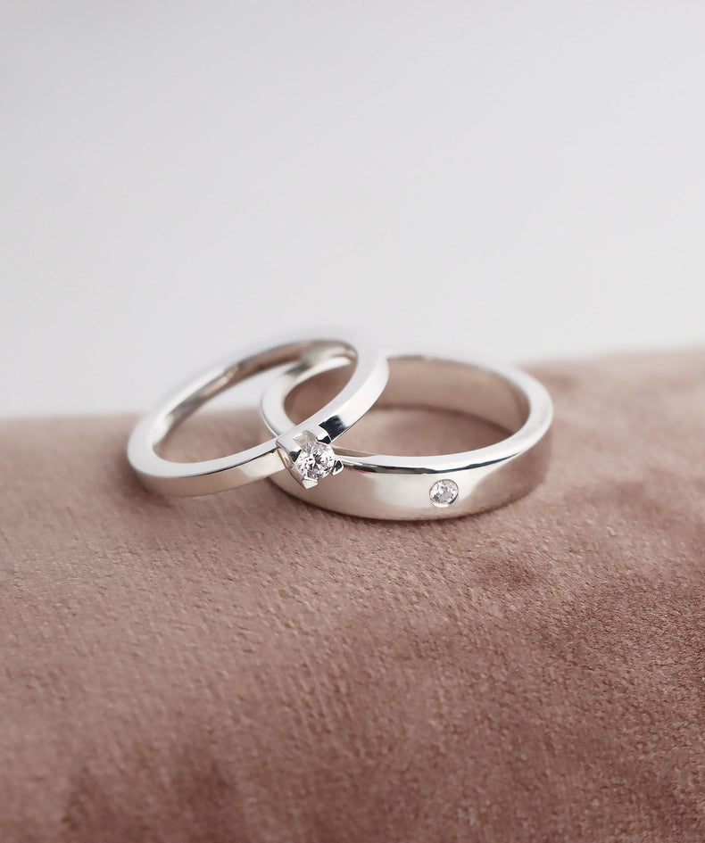 Wedding / Engagement Rings Couple | Monet 0.10 ct + Plain Diamond Ring