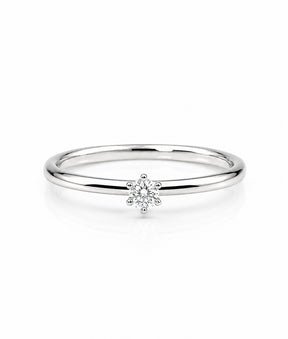Förlovningsring i silver med 0,10 ct diamant. 