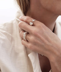 Noomi Planet Silver Ring