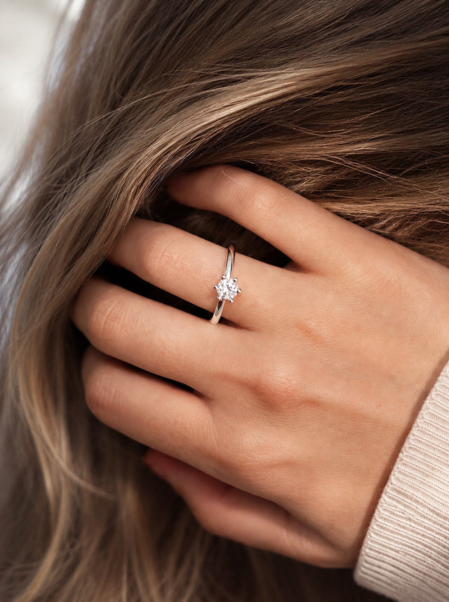 Julie 0.5 ct diamond, Solitaire ring Wedding / Engagement ring