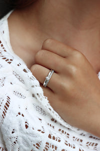 Wedding / Engagement Ring Couple, Julie 0.10 ct + Elise diamond ring